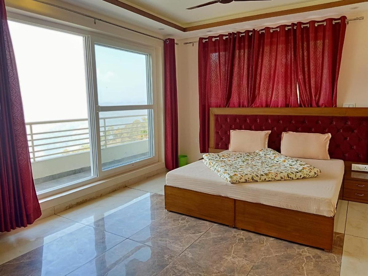 Villa Pine Peak Kasauli Exterior foto