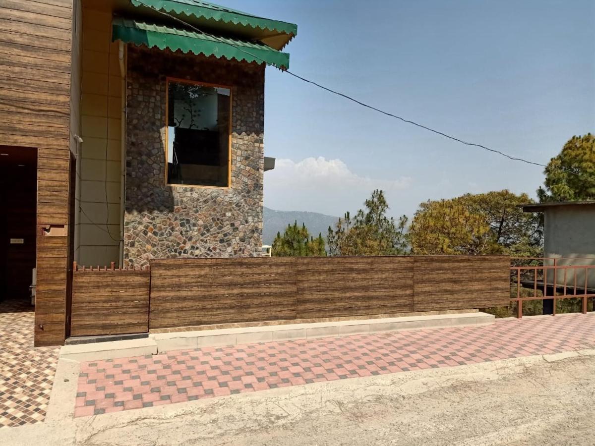 Villa Pine Peak Kasauli Exterior foto
