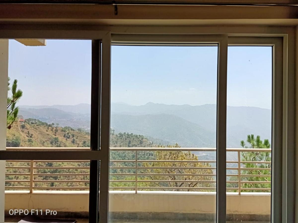 Villa Pine Peak Kasauli Exterior foto